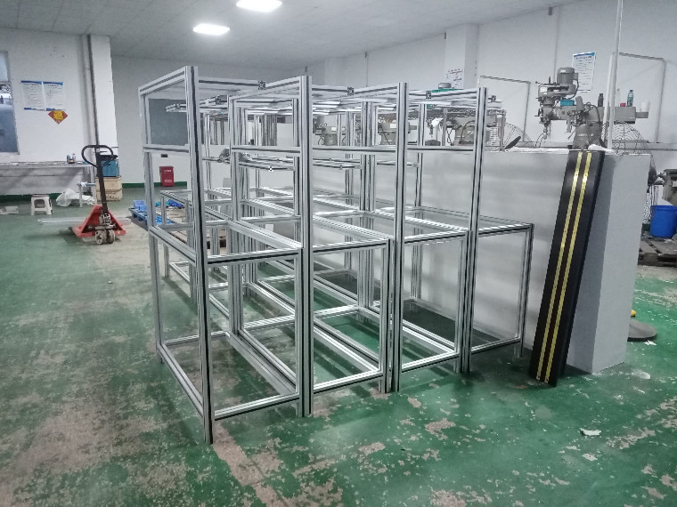 定制鋁型材設備機柜需要哪種工業鋁材？